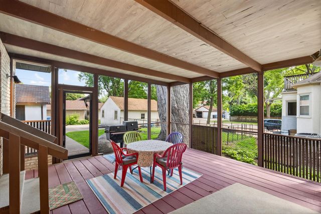 2307 Mckinley Street NE, Minneapolis, MN 55418