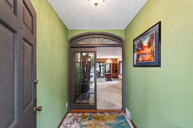 2307 Mckinley Street NE, Minneapolis, MN 55418