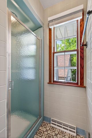 2307 Mckinley Street NE, Minneapolis, MN 55418
