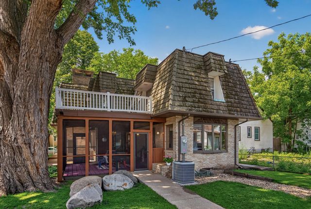 2307 Mckinley Street NE, Minneapolis, MN 55418