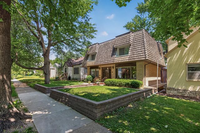 2307 Mckinley Street NE, Minneapolis, MN 55418