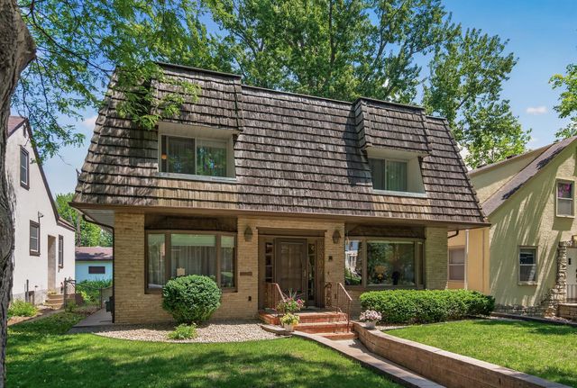 2307 Mckinley Street NE, Minneapolis, MN 55418