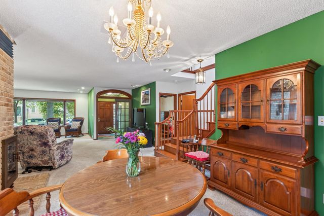 2307 Mckinley Street NE, Minneapolis, MN 55418