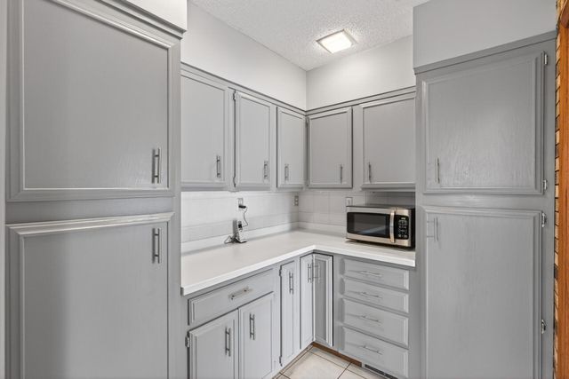 2307 Mckinley Street NE, Minneapolis, MN 55418