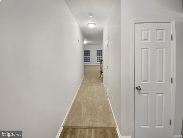 1020 BAKERSFIELD LN, Fredericksburg, VA 22401