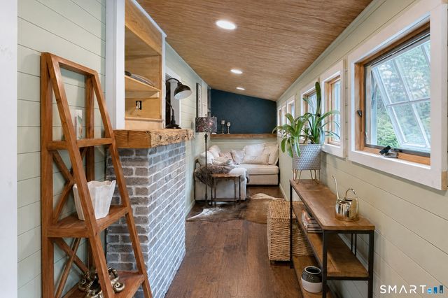 9 Birch Road, New Milford, CT 06776