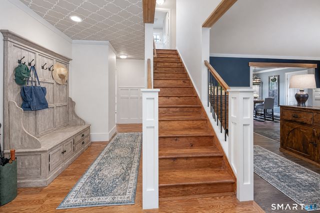 9 Birch Road, New Milford, CT 06776