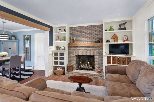 9 Birch Road, New Milford, CT 06776