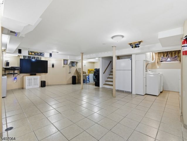 768 E 25Th St, Paterson City, NJ 07504