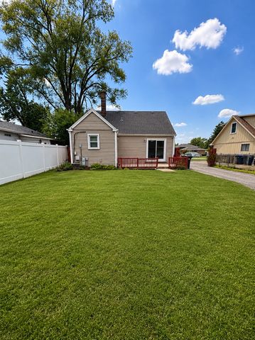 7304 W 113th Place, Worth, IL 60482