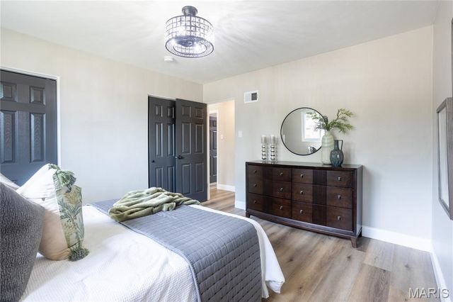 7525 Dajoby Lane, St Louis, MO 63130