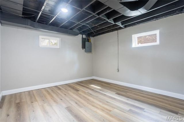 7525 Dajoby Lane, St Louis, MO 63130