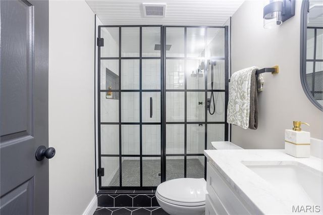 7525 Dajoby Lane, St Louis, MO 63130