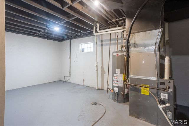 7525 Dajoby Lane, St Louis, MO 63130