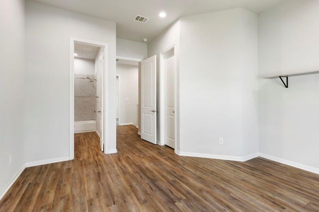 4908 Paradigm Lane, Spring, TX 77379