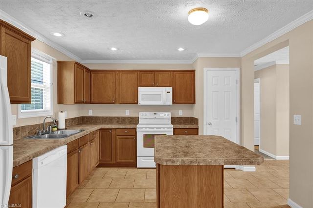 2533 Croatan Trail, Pleasant Garden, NC 27313
