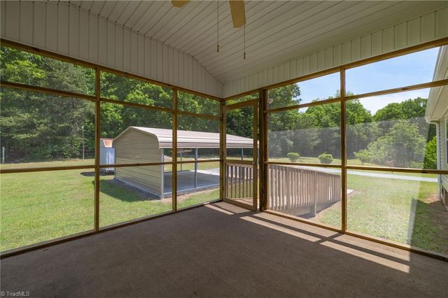 2533 Croatan Trail, Pleasant Garden, NC 27313