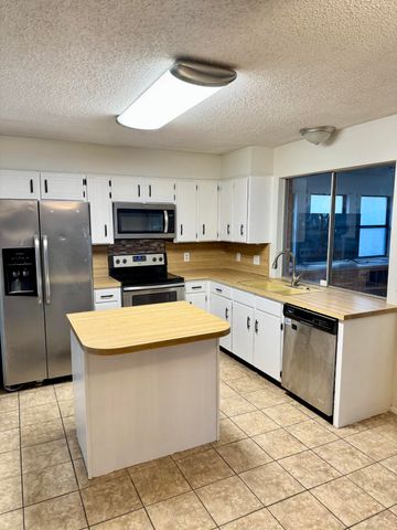 3205 Sierra Drive, San Angelo, TX 76904