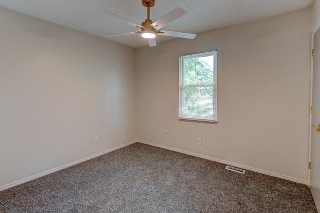 3135 S 55th Street, Kansas City, KS 66106