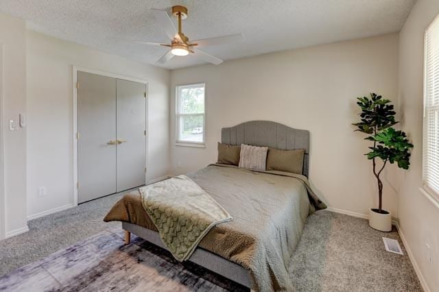 3135 S 55th Street, Kansas City, KS 66106