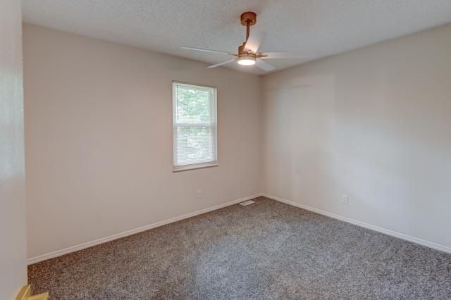 3135 S 55th Street, Kansas City, KS 66106