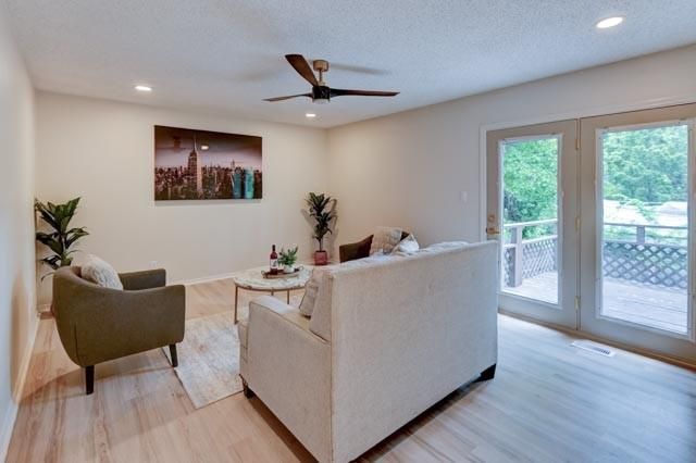 3135 S 55th Street, Kansas City, KS 66106