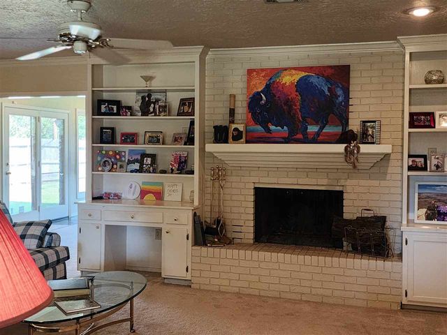 803 NW 48th St, Lawton, OK 73505