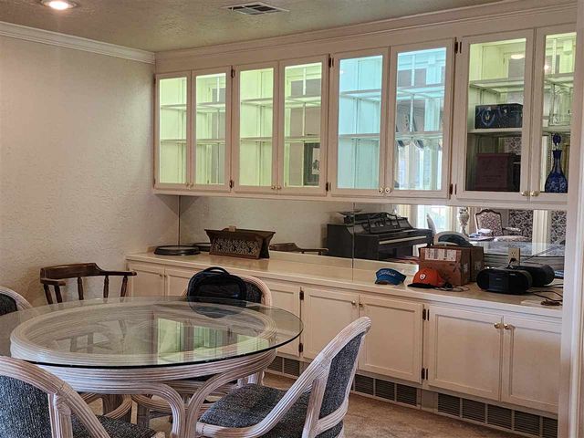 803 NW 48th St, Lawton, OK 73505