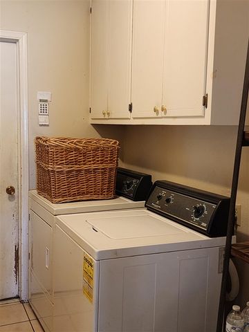 803 NW 48th St, Lawton, OK 73505