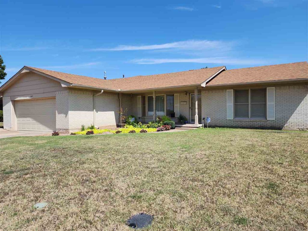 803 NW 48th St, Lawton, OK 73505