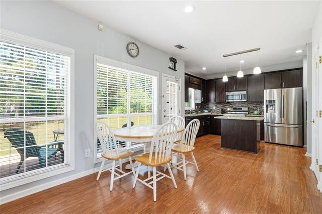 909 Shadow Ridge Circle, Stockbridge, GA 30281