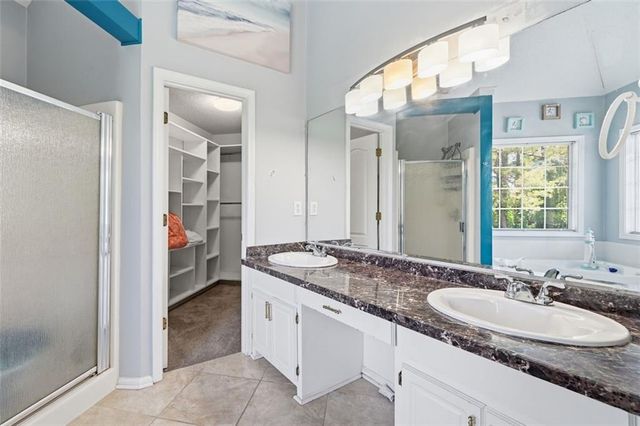 909 Shadow Ridge Circle, Stockbridge, GA 30281