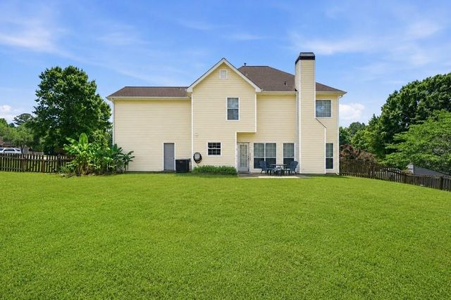909 Shadow Ridge Circle, Stockbridge, GA 30281