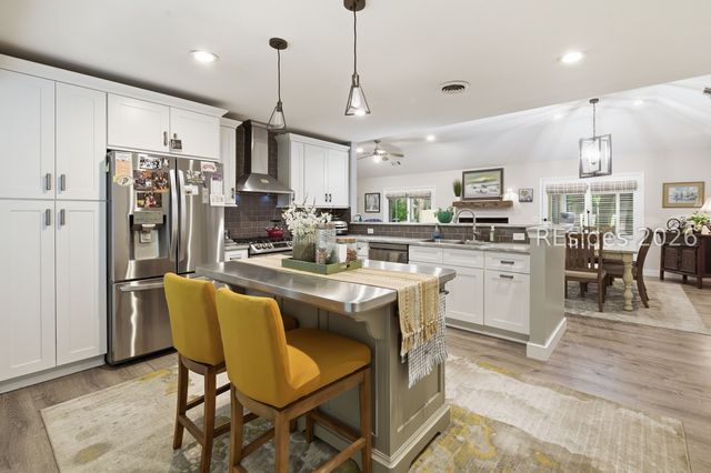 4 Wood Eden Ln, Bluffton, SC 29910