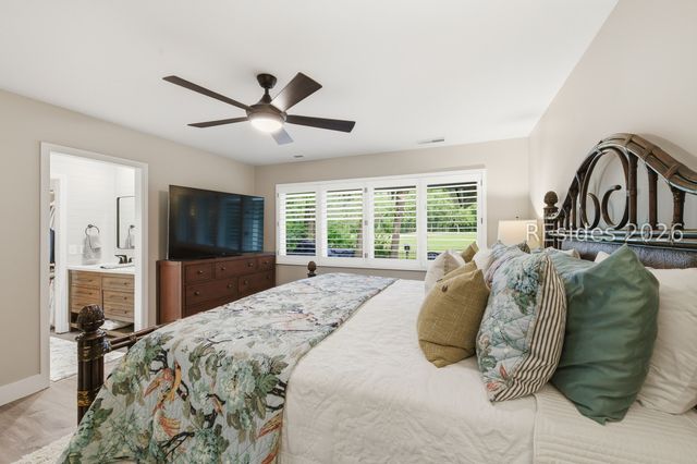4 Wood Eden Ln, Bluffton, SC 29910