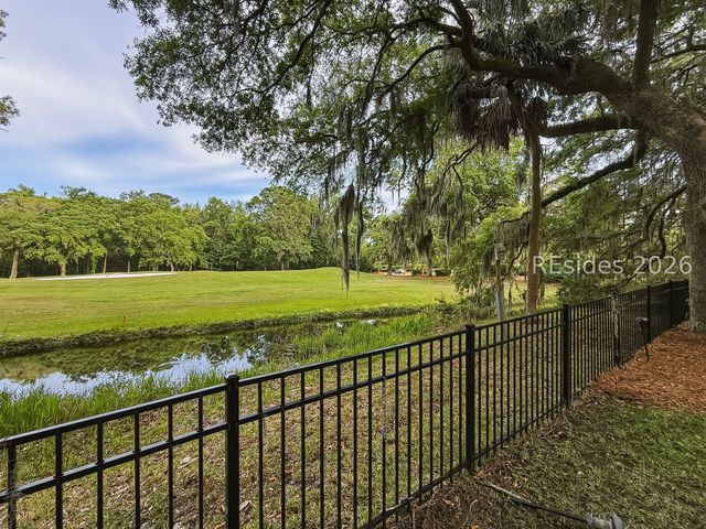 4 Wood Eden Ln, Bluffton, SC 29910