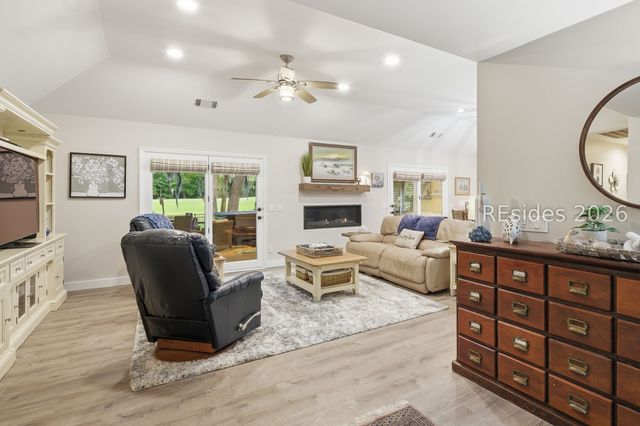 4 Wood Eden Ln, Bluffton, SC 29910