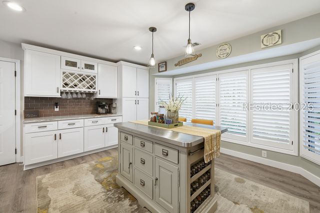 4 Wood Eden Ln, Bluffton, SC 29910