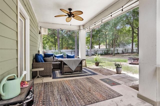 30806 Mellman Road, Hempstead, TX 77445