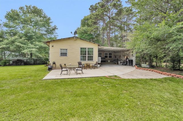 30806 Mellman Road, Hempstead, TX 77445