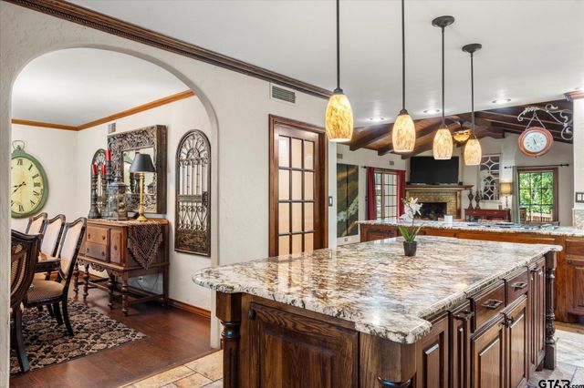 508 AZALEA, Mt Pleasant, TX 75455