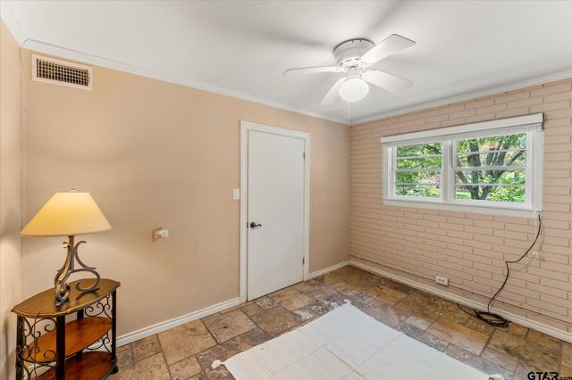 508 AZALEA, Mt Pleasant, TX 75455