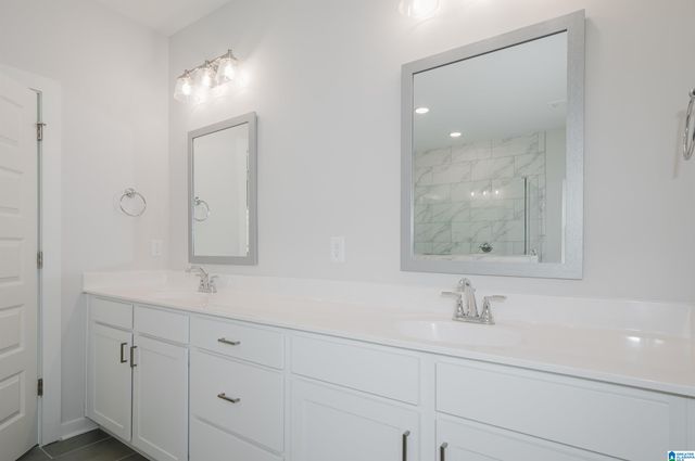252 RIDGE BOULEVARD, Alabaster, AL 35007