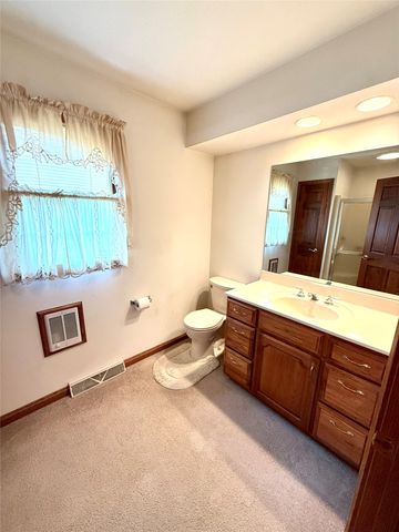 5226 WOODBRIDGE Court, Erie, PA 16509