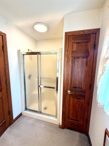 5226 WOODBRIDGE Court, Erie, PA 16509