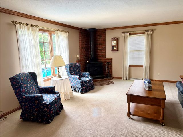 5226 WOODBRIDGE Court, Erie, PA 16509
