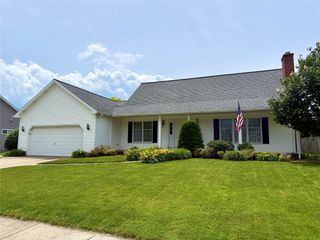 5226 WOODBRIDGE Court, Erie, PA 16509