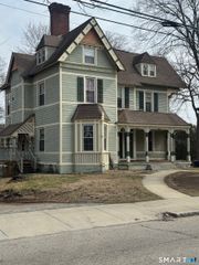 227 Broadway, Norwich, CT 06360