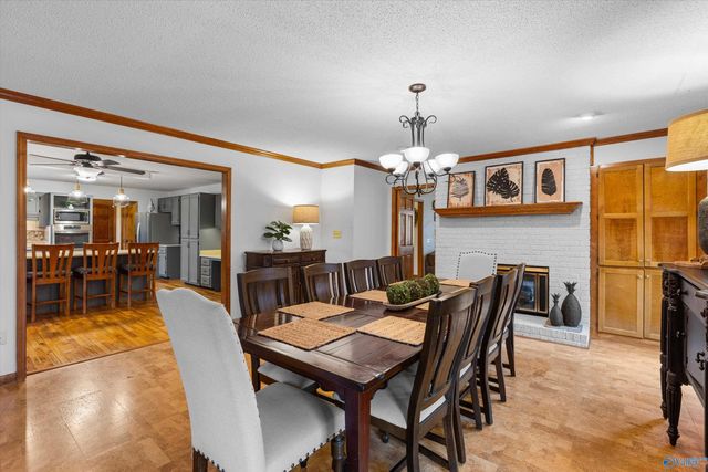 10021 Shades Road, Huntsville, AL 35803