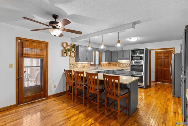 10021 Shades Road, Huntsville, AL 35803